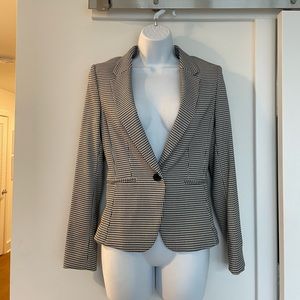 H&M houndstooth blazer